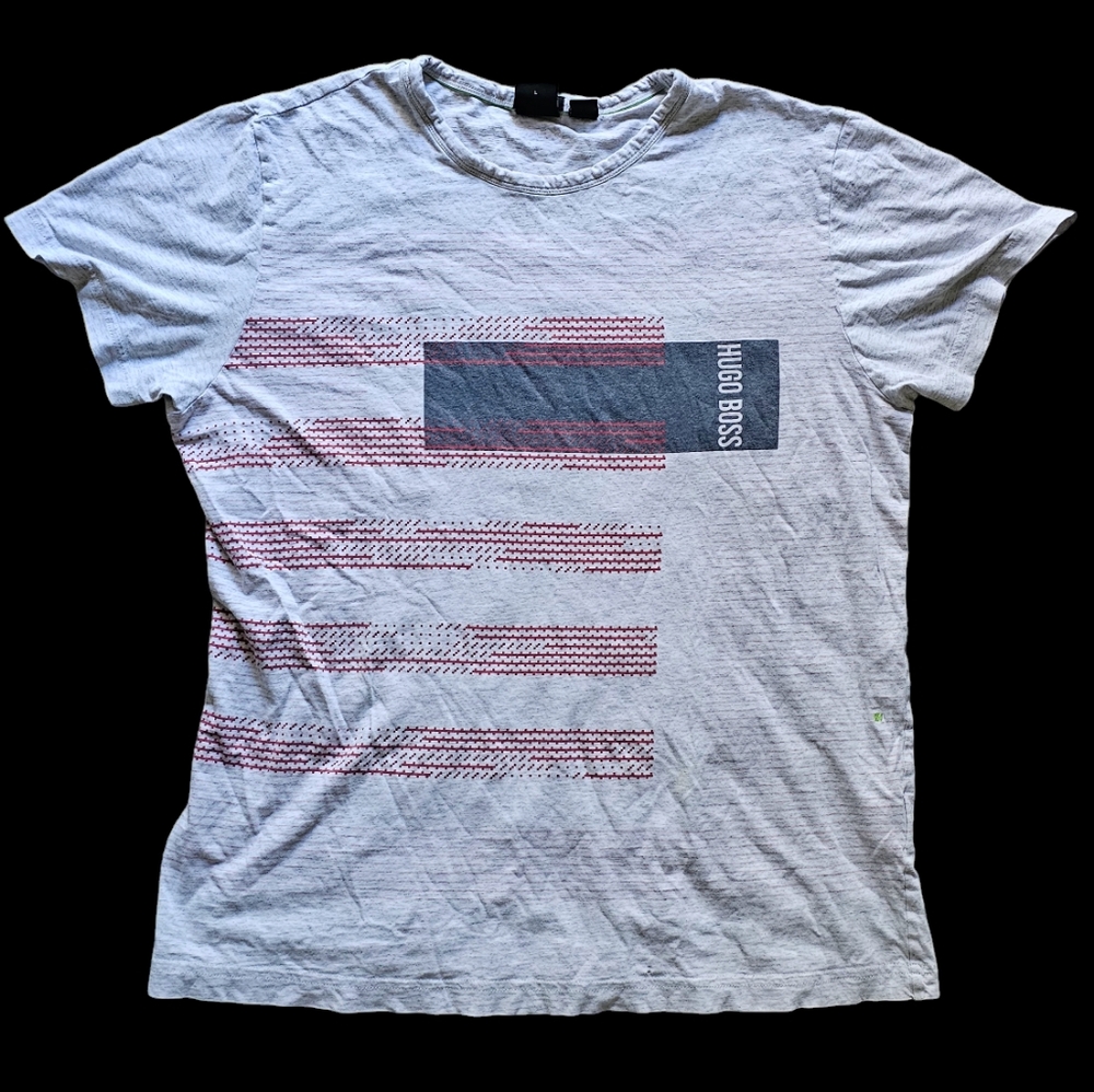 Hugo Boss lightweight gray printed 100%cotton t shirt size L‎